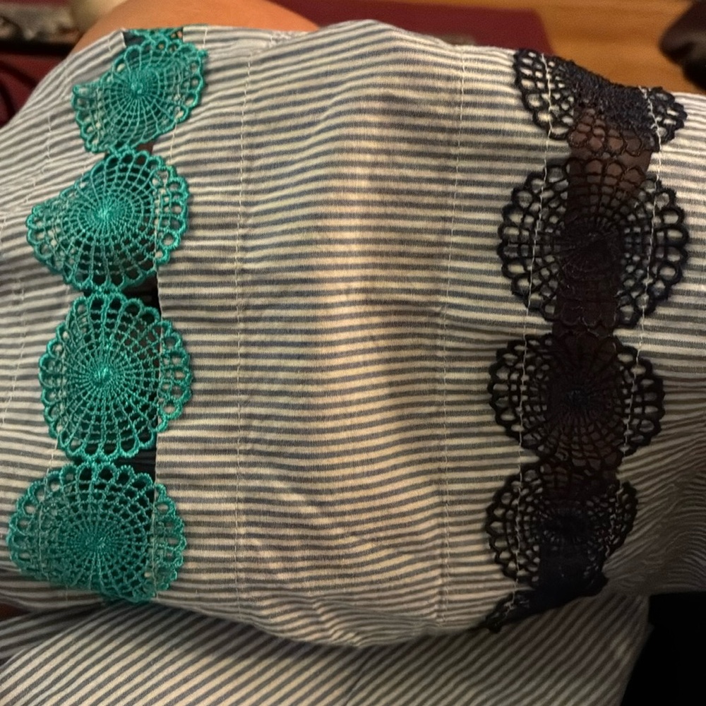 Pretty Talbots blue Striped Women's Top with Teal and Blue accents size 1X - Picture 6 of 8